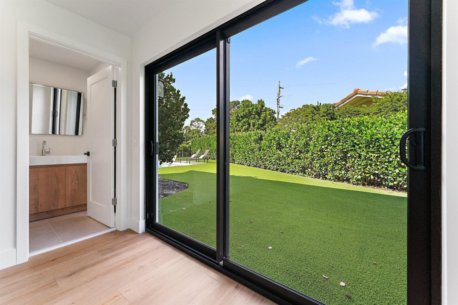 Slider from Den/Fitness/Bedroom