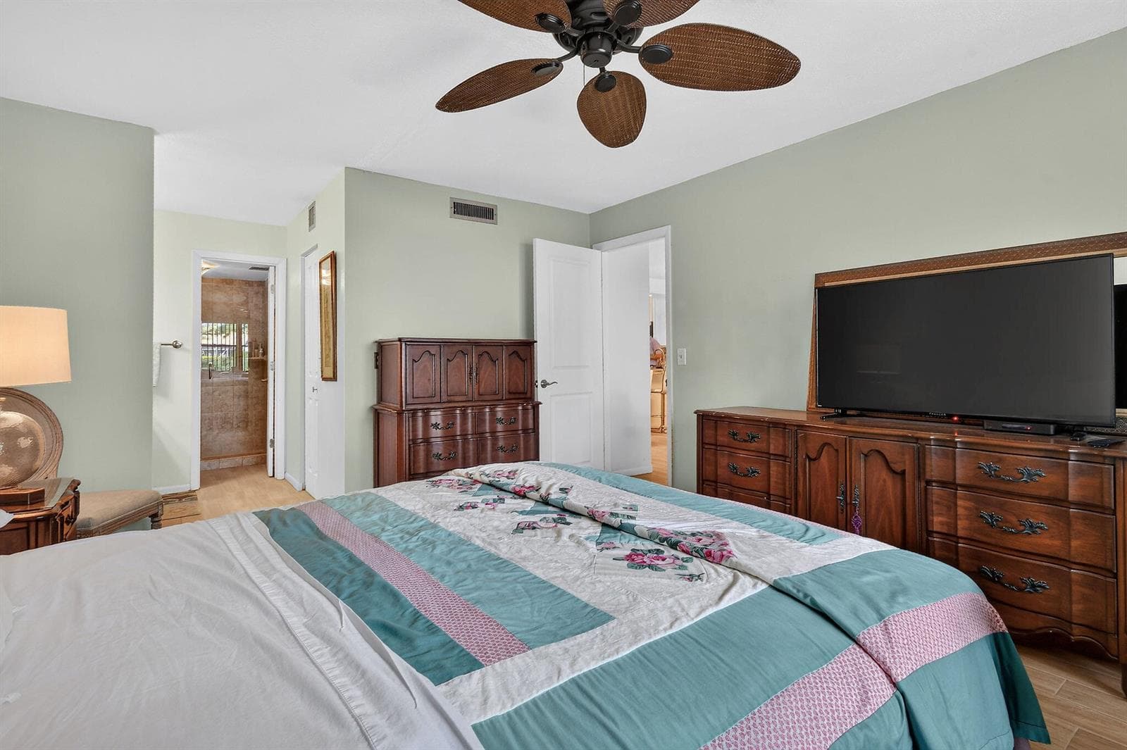 12926BriarlakeDr#104b(24)