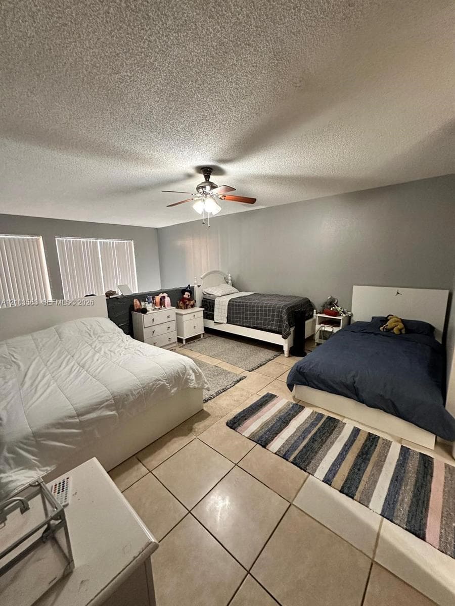 VENETIAN GARDENS · #N207 in Hialeah - Photo 13