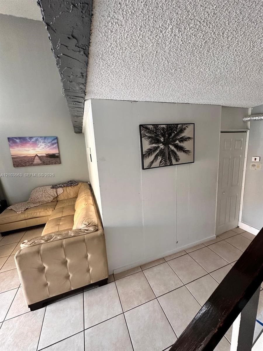 VENETIAN GARDENS · #N207 in Hialeah - Photo 10