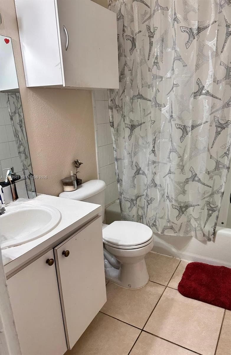 VENETIAN GARDENS · #N207 in Hialeah - Photo 15
