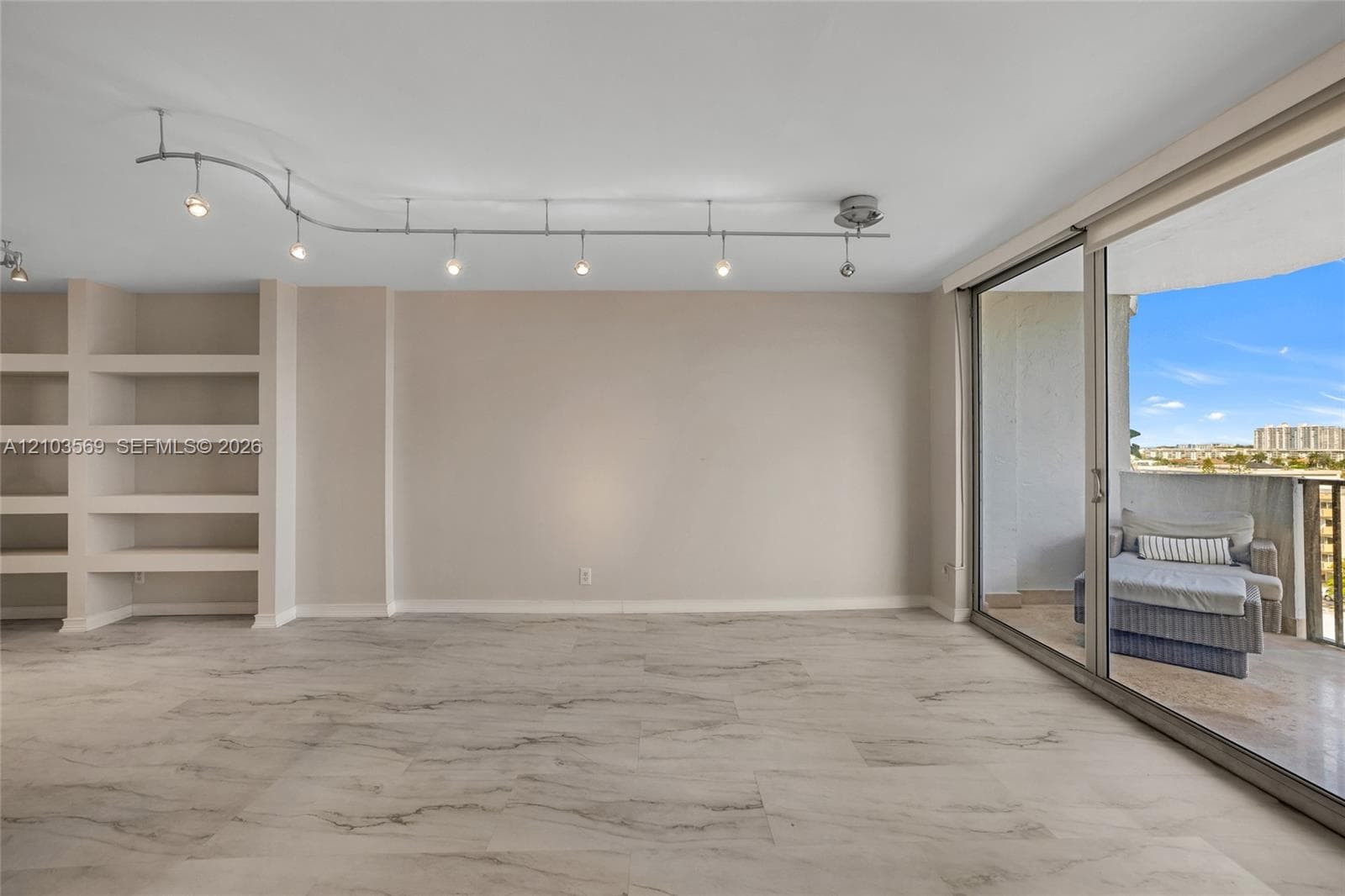 Coral Isle East Condo · #904 in North Miami Beach - Photo 5