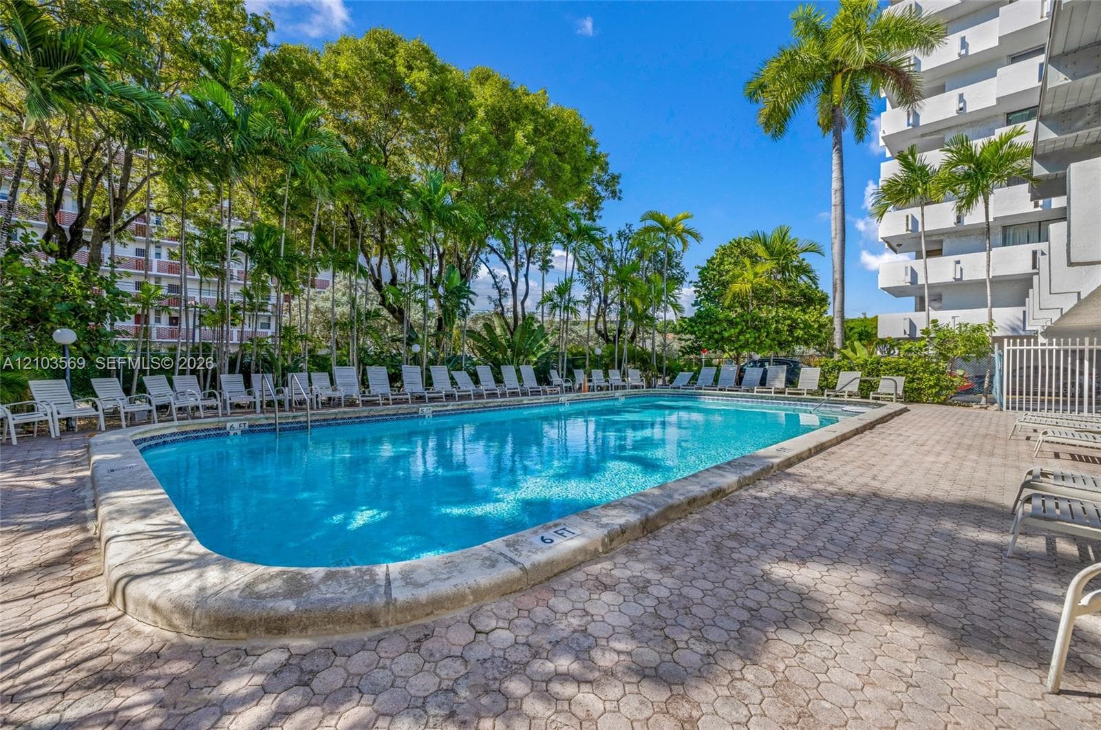 Coral Isle East Condo · #904 in North Miami Beach - Photo 37
