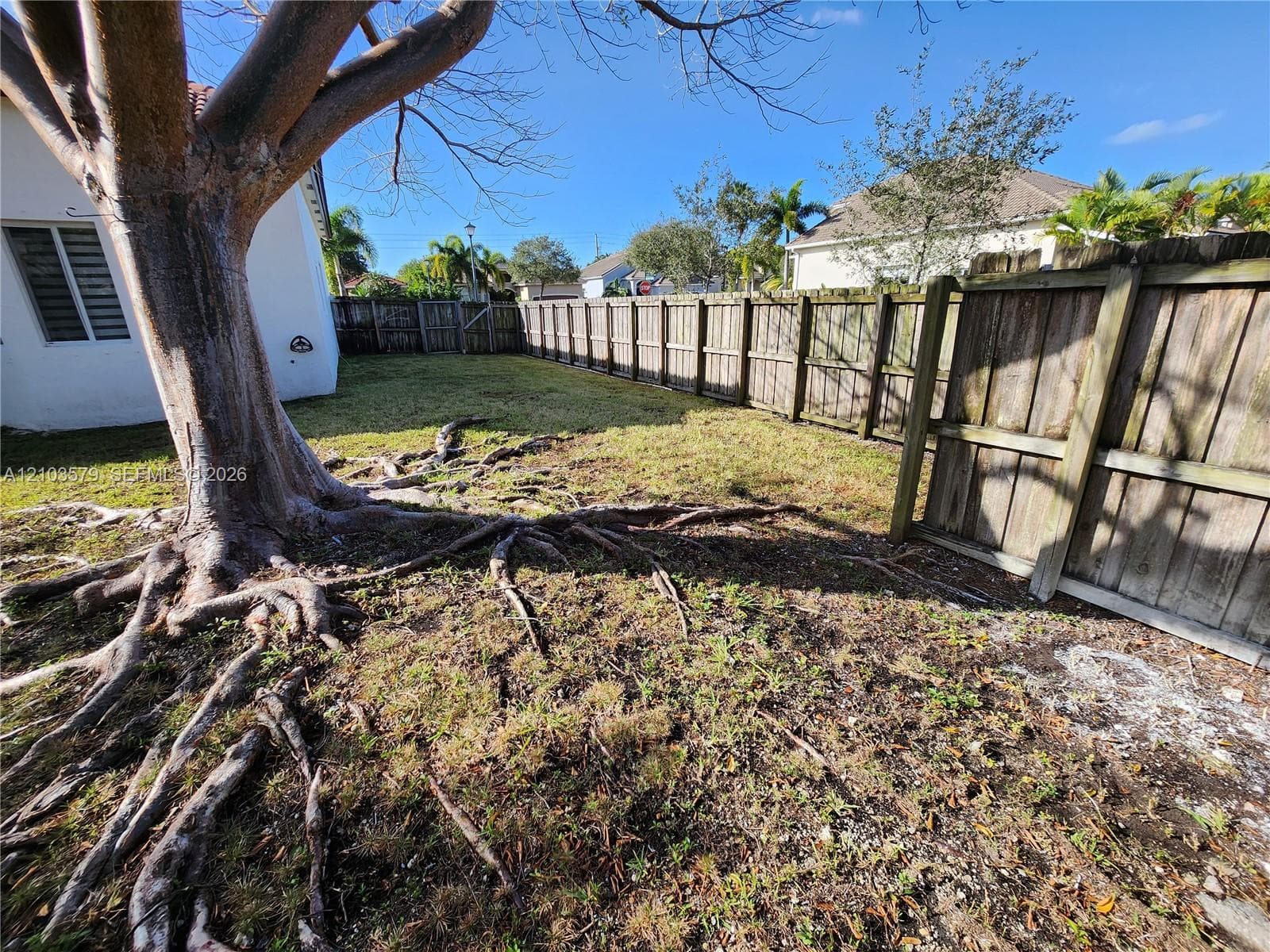2055 SE 19th Street photo 32