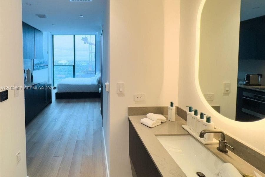 E11EVEN Hotel & Residences · #3812A in Miami - Photo 8
