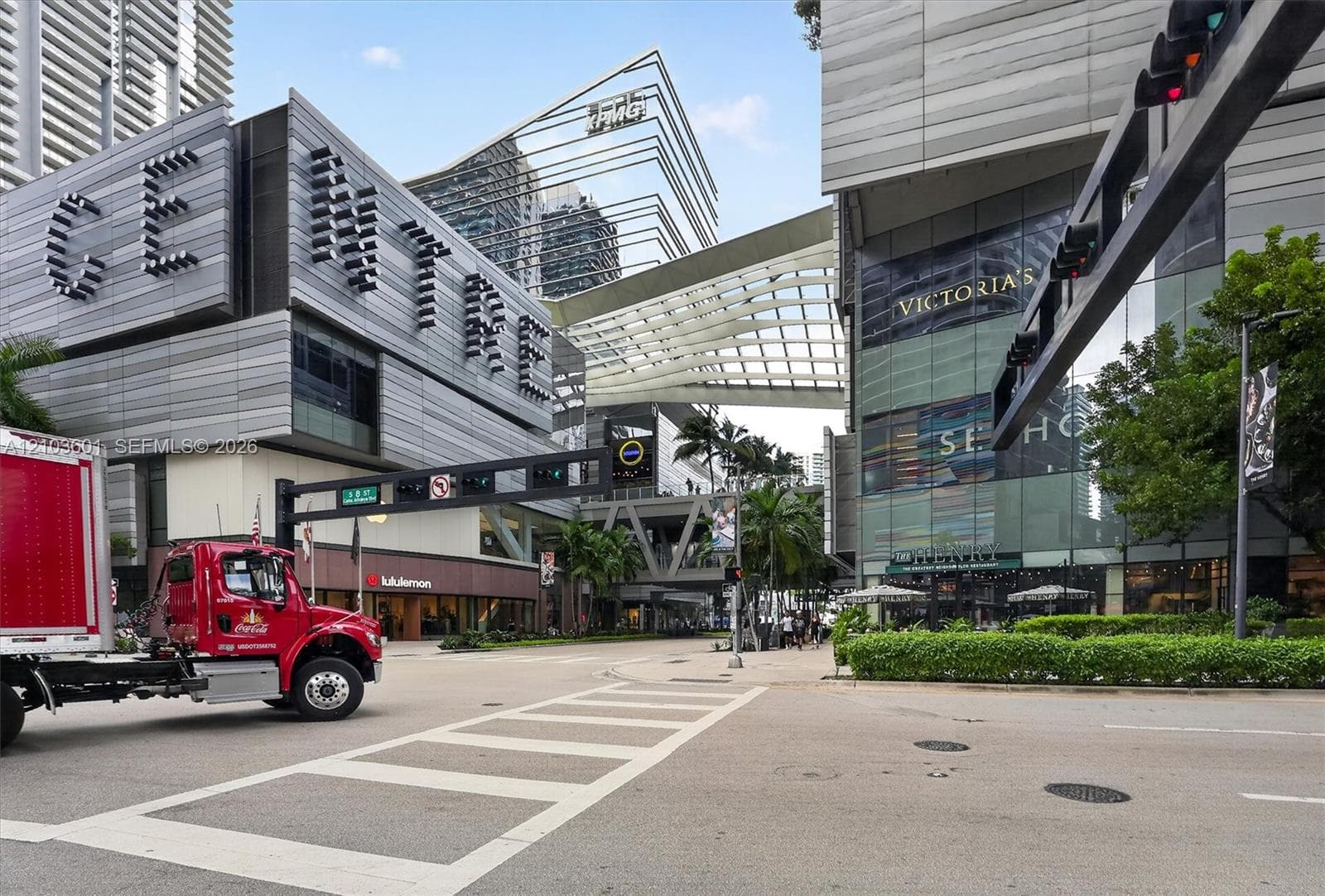 SLS Lux · #4106 in Miami - Photo 39