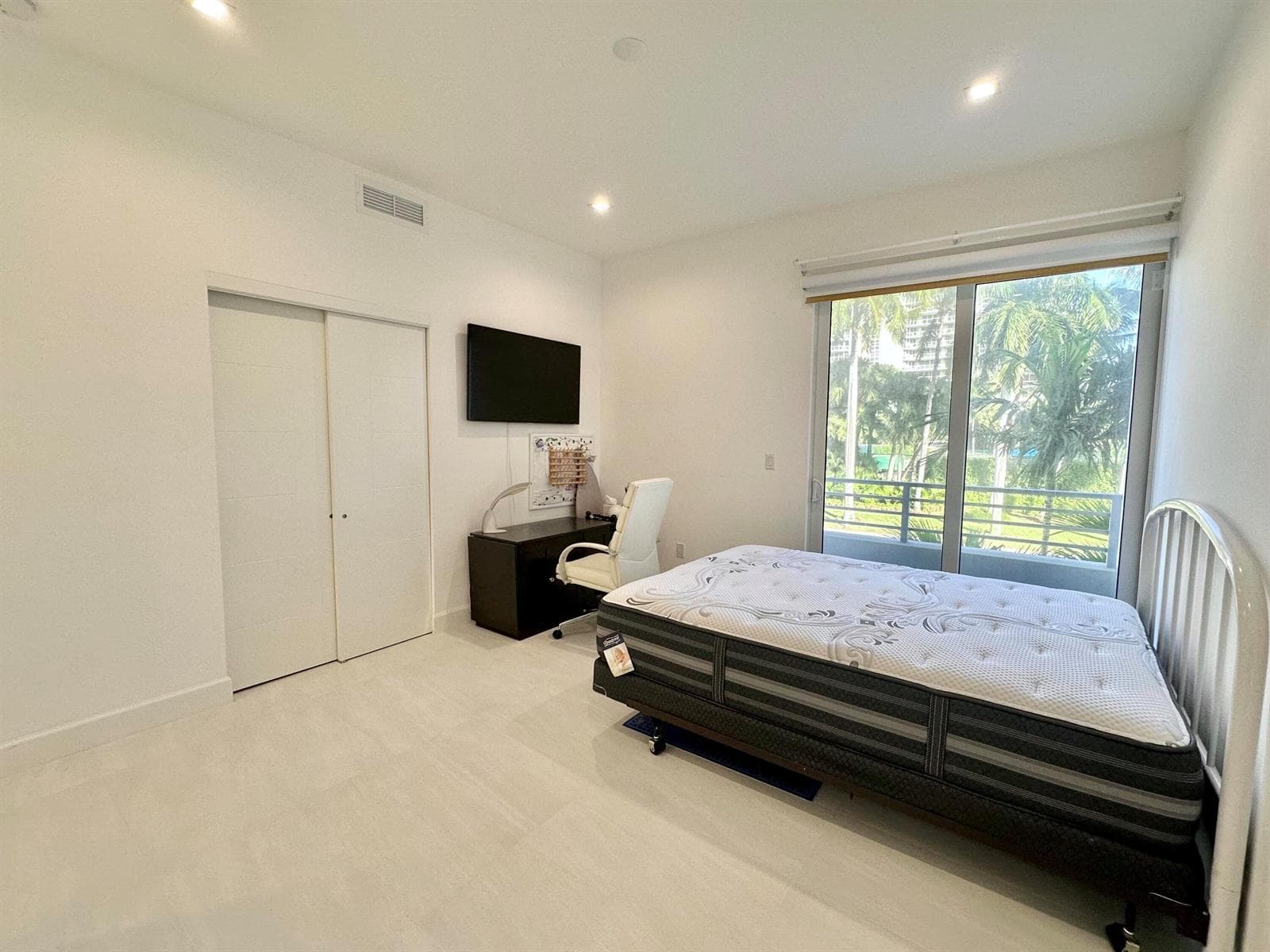 Bed 2