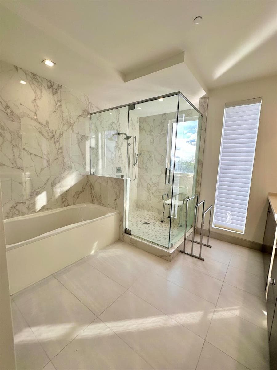 Primary bath