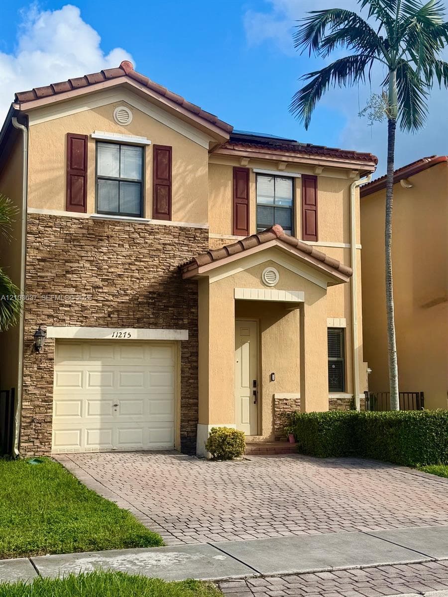 11275 SW 239th St photo 1