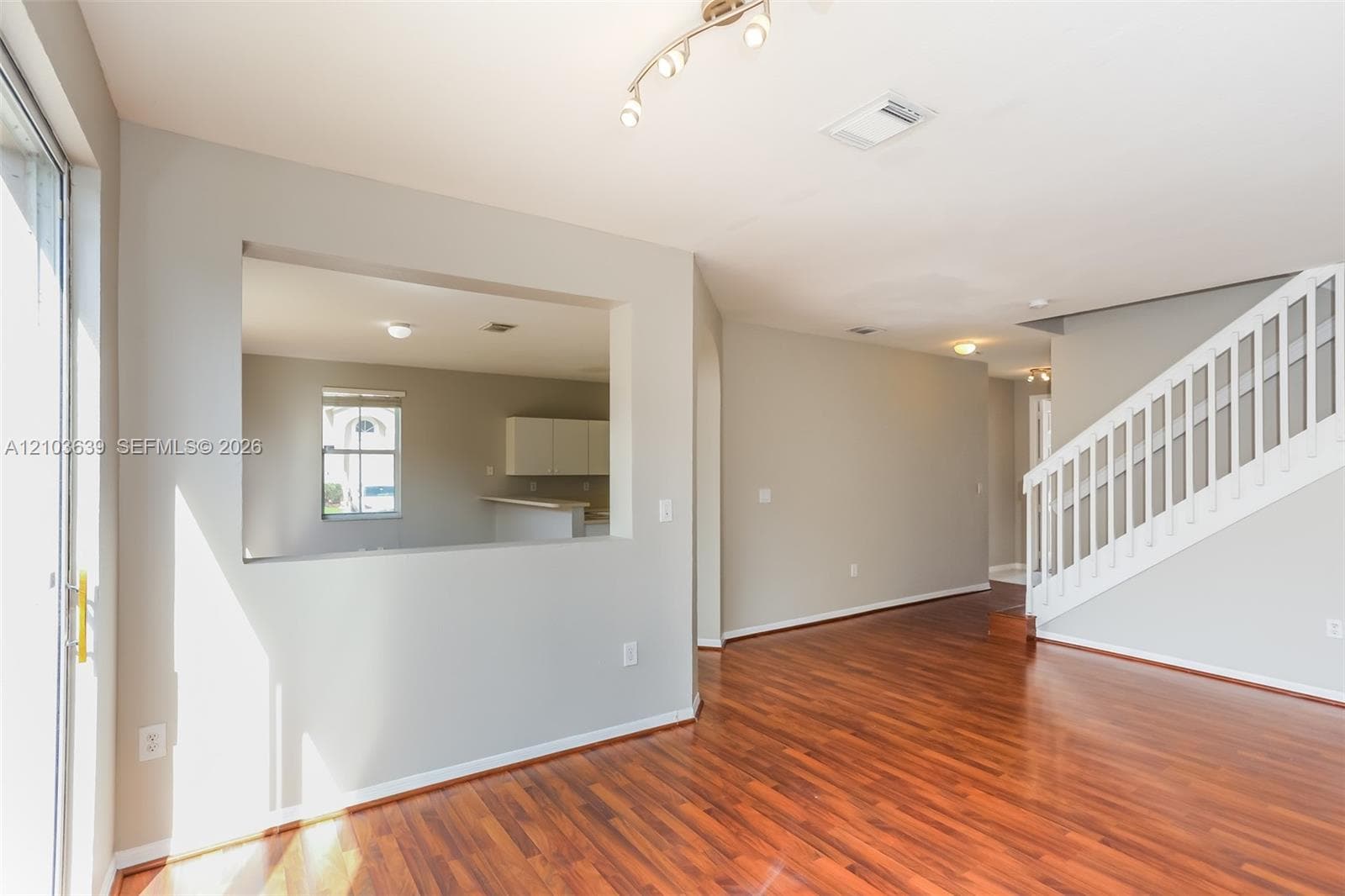 13866 SW 274th Ter photo 2