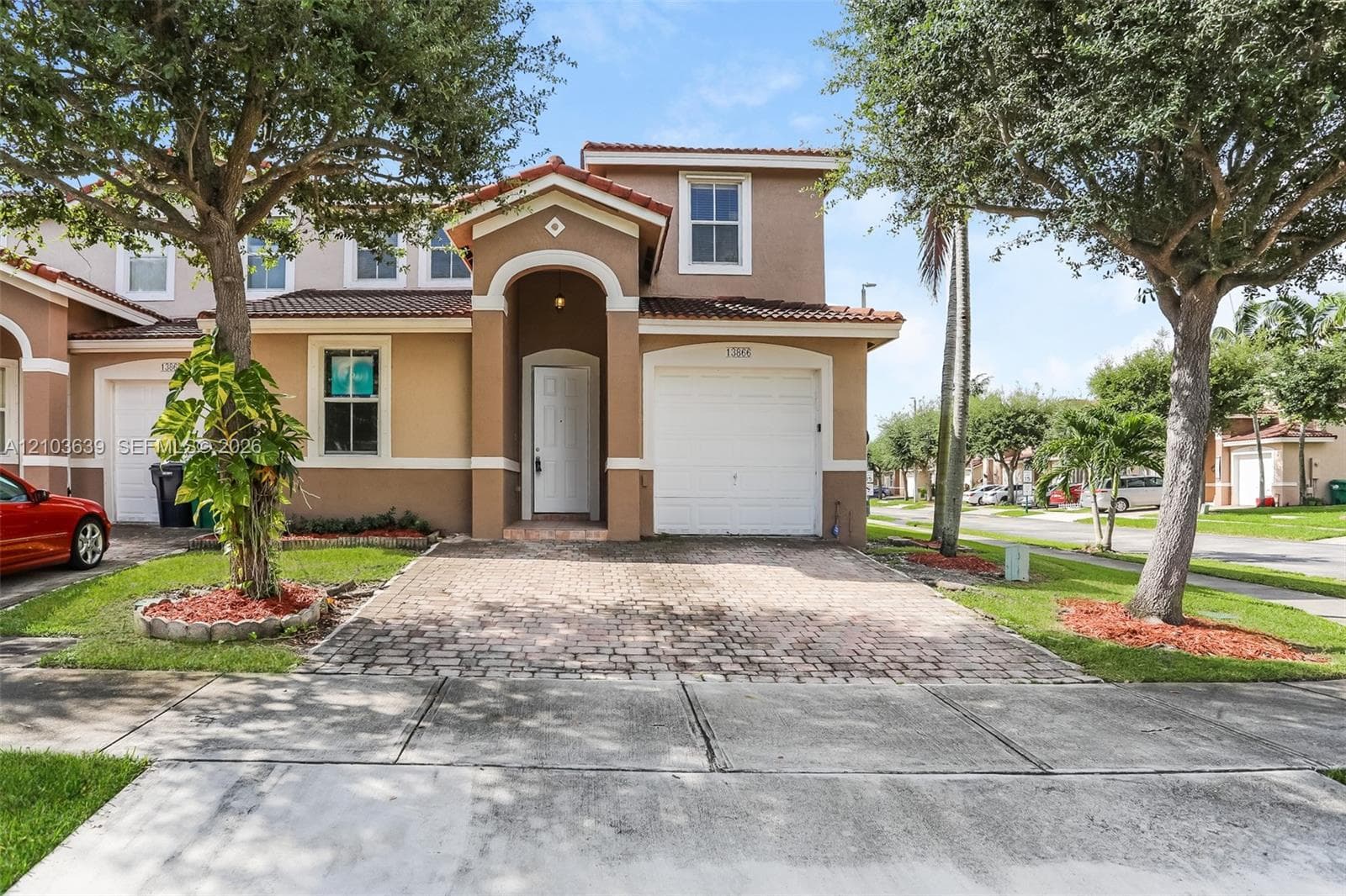 13866 SW 274th Ter photo 1