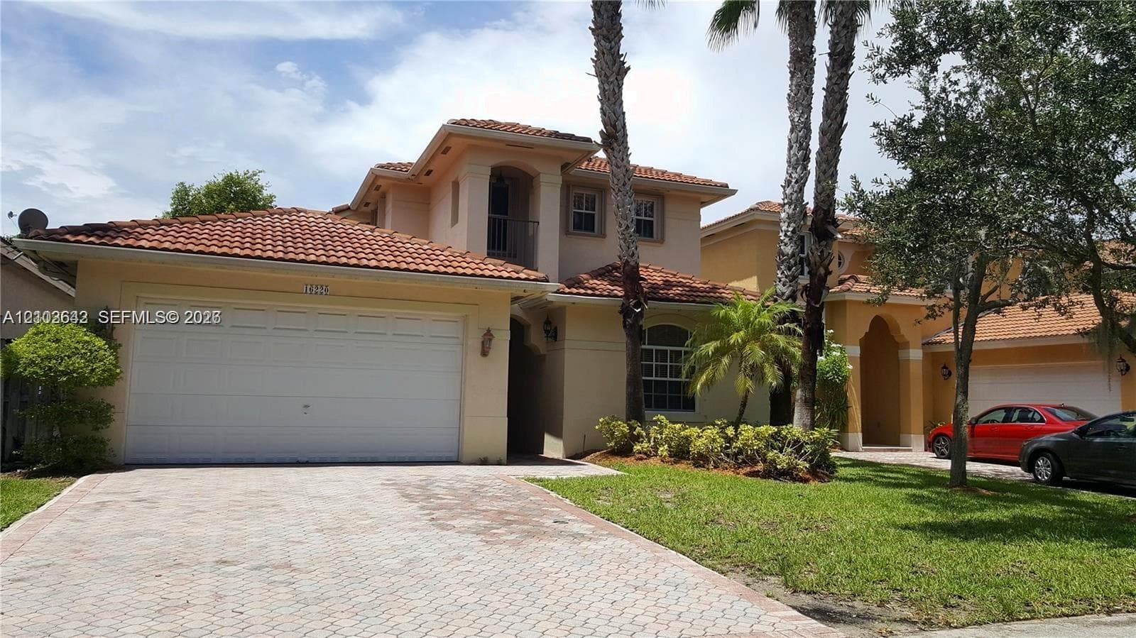 16220 SW 91st Ct photo 1