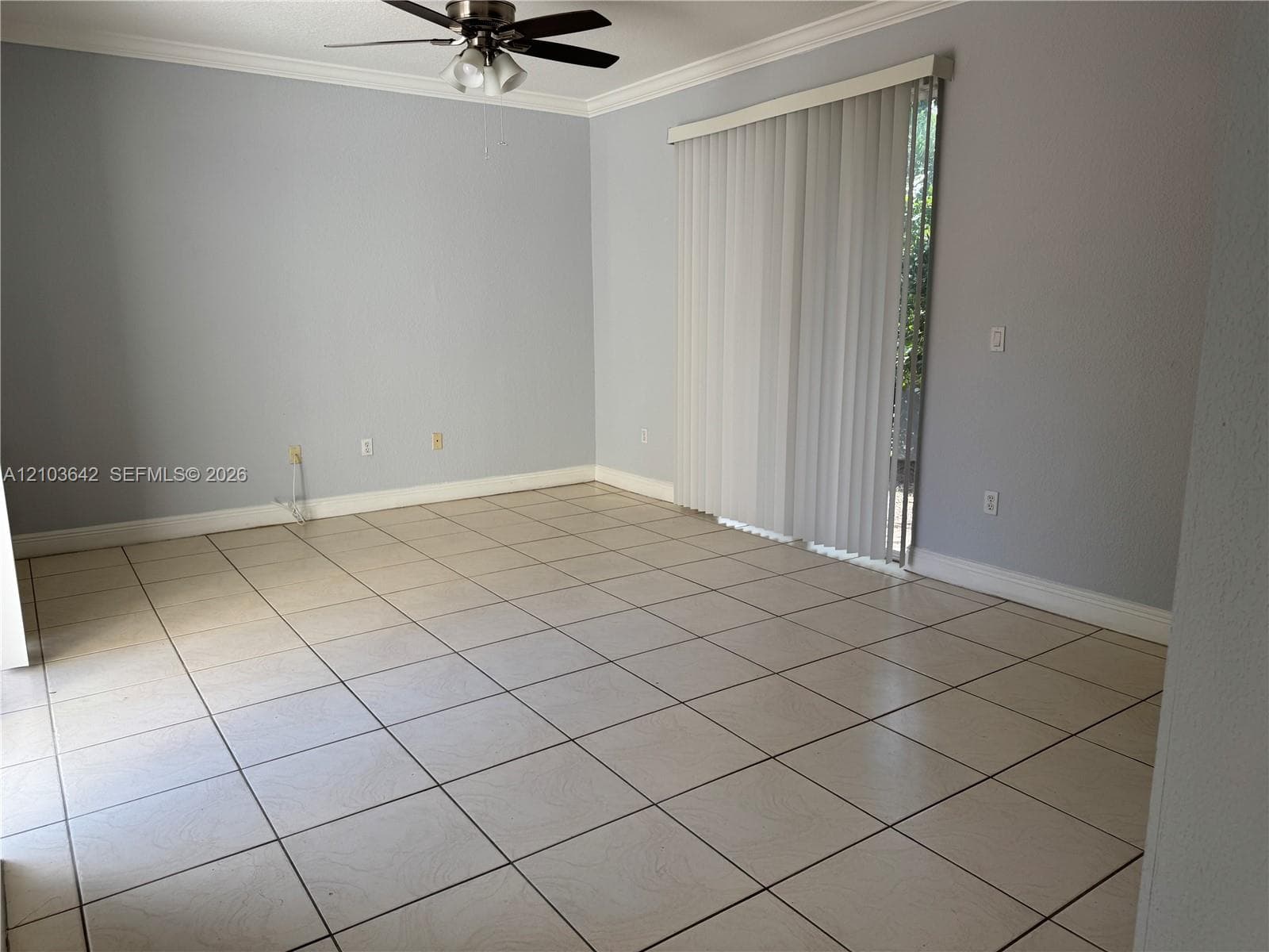 16220 SW 91st Ct photo 4