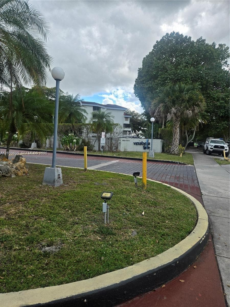 VERABELLA FALLS CONDO · #F-411 in Miami - Photo 9