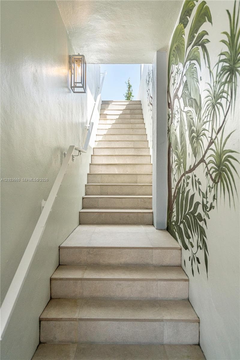 OCEANSIDE SEC ISLE OF NOR · #2 in Miami Beach - Photo 13