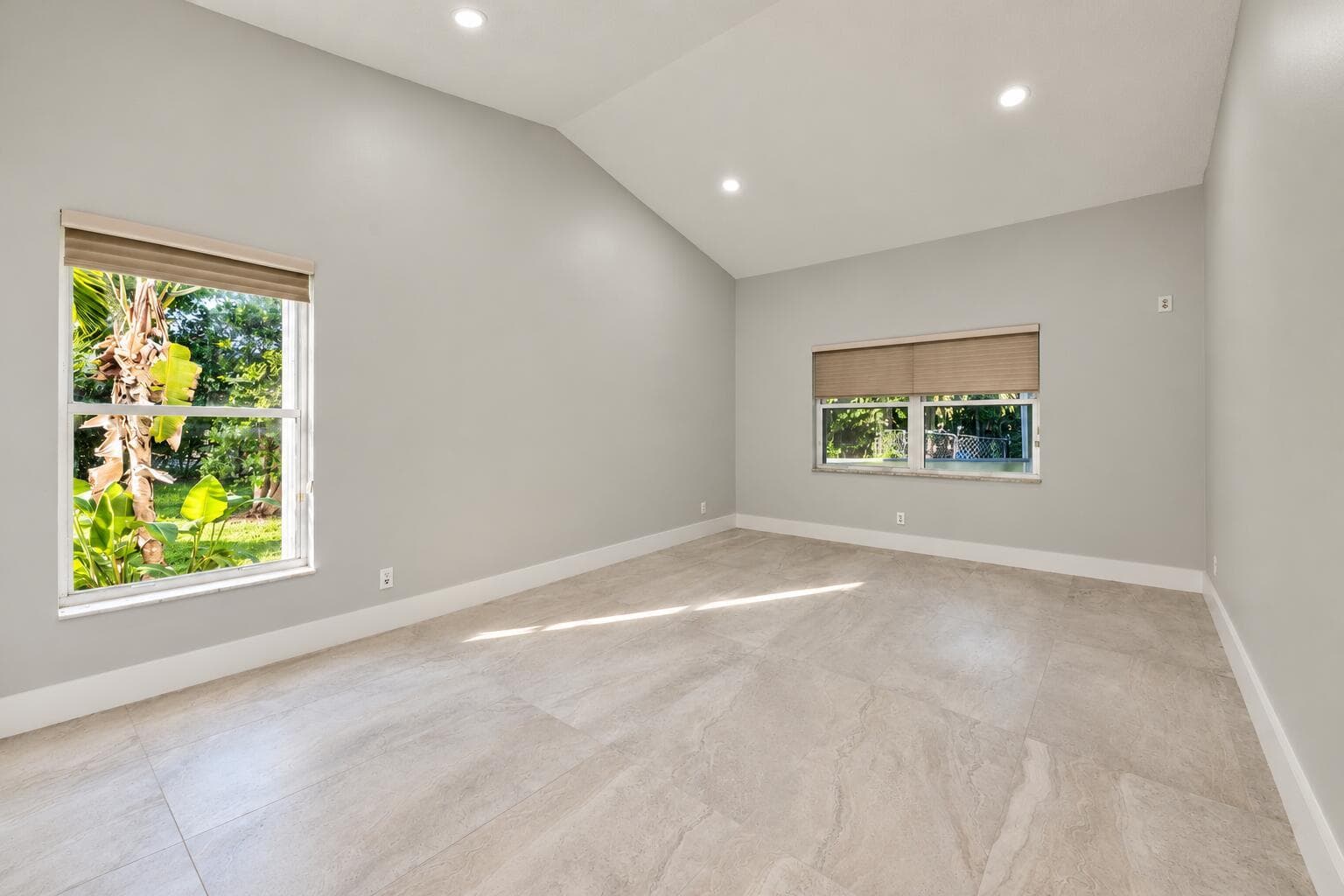 1185 Wild Cherry Ln_12