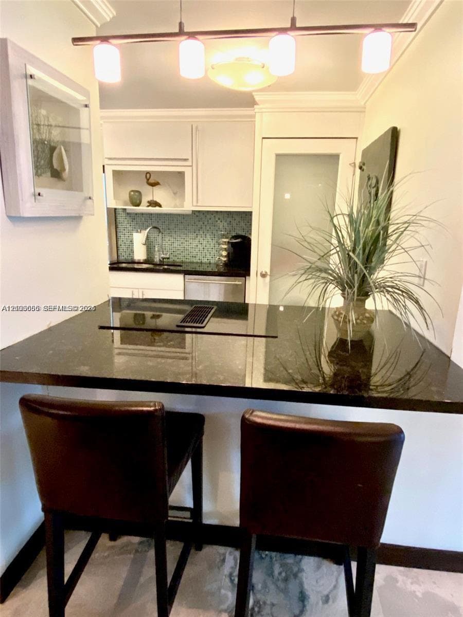 OCEAN VIEW PLAZA CONDO · #201 in Miami Beach - Photo 18
