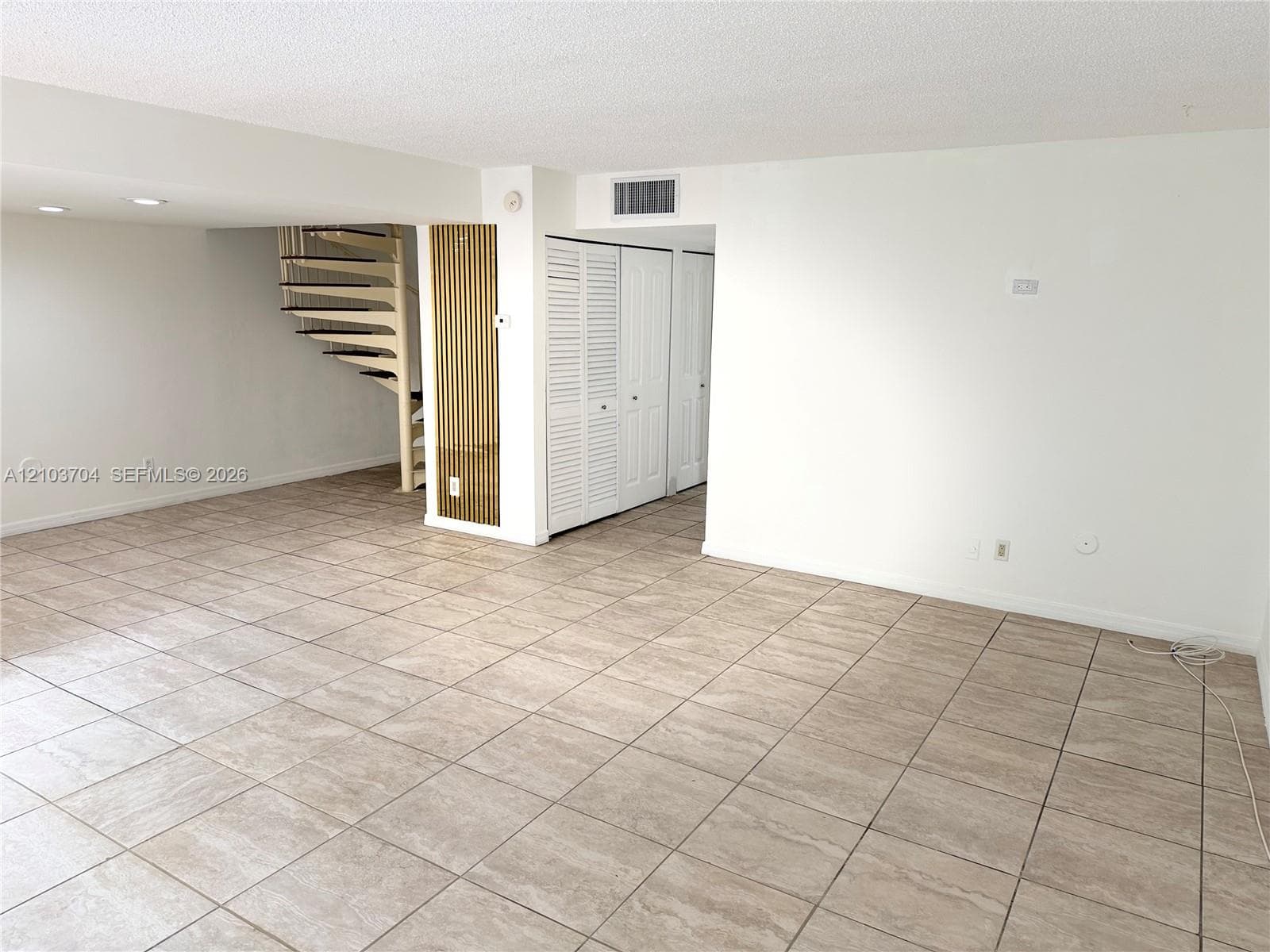 SONOMA LAKE CONDO · #205 in Miami - Photo 5