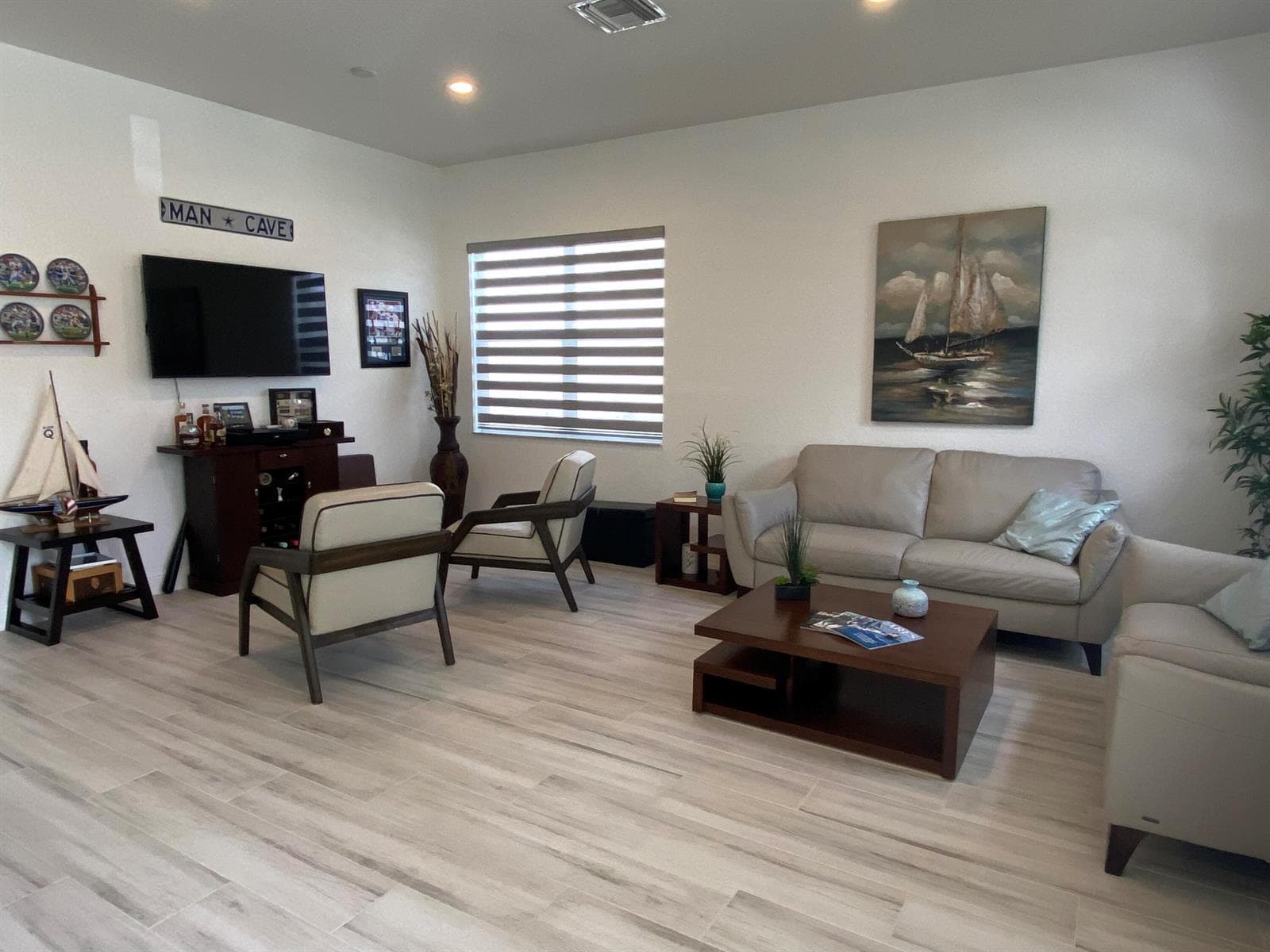 Formal living area