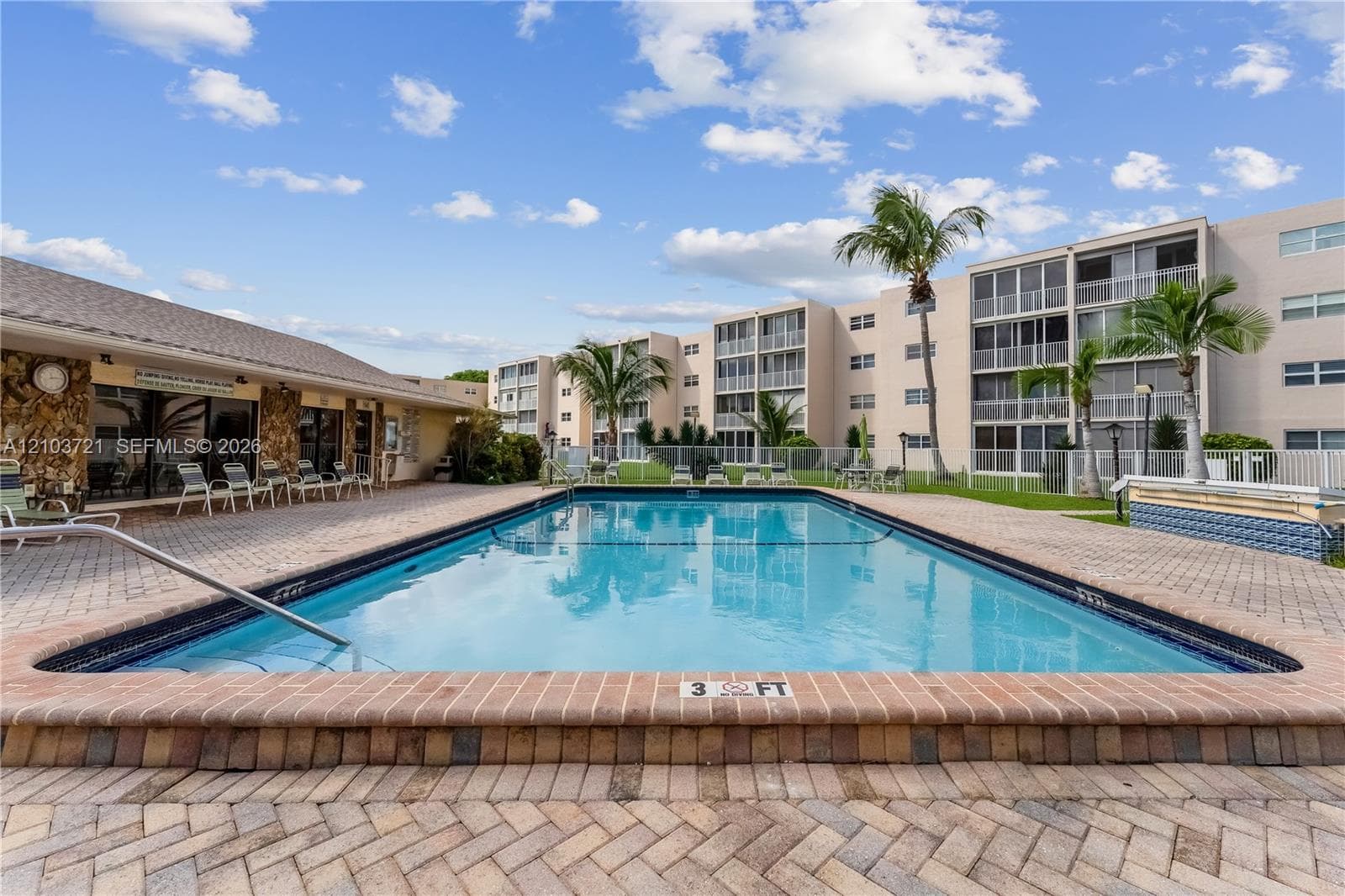 MEADOWBROOK LAKES CONDO · #303 in Dania Beach - Photo 28