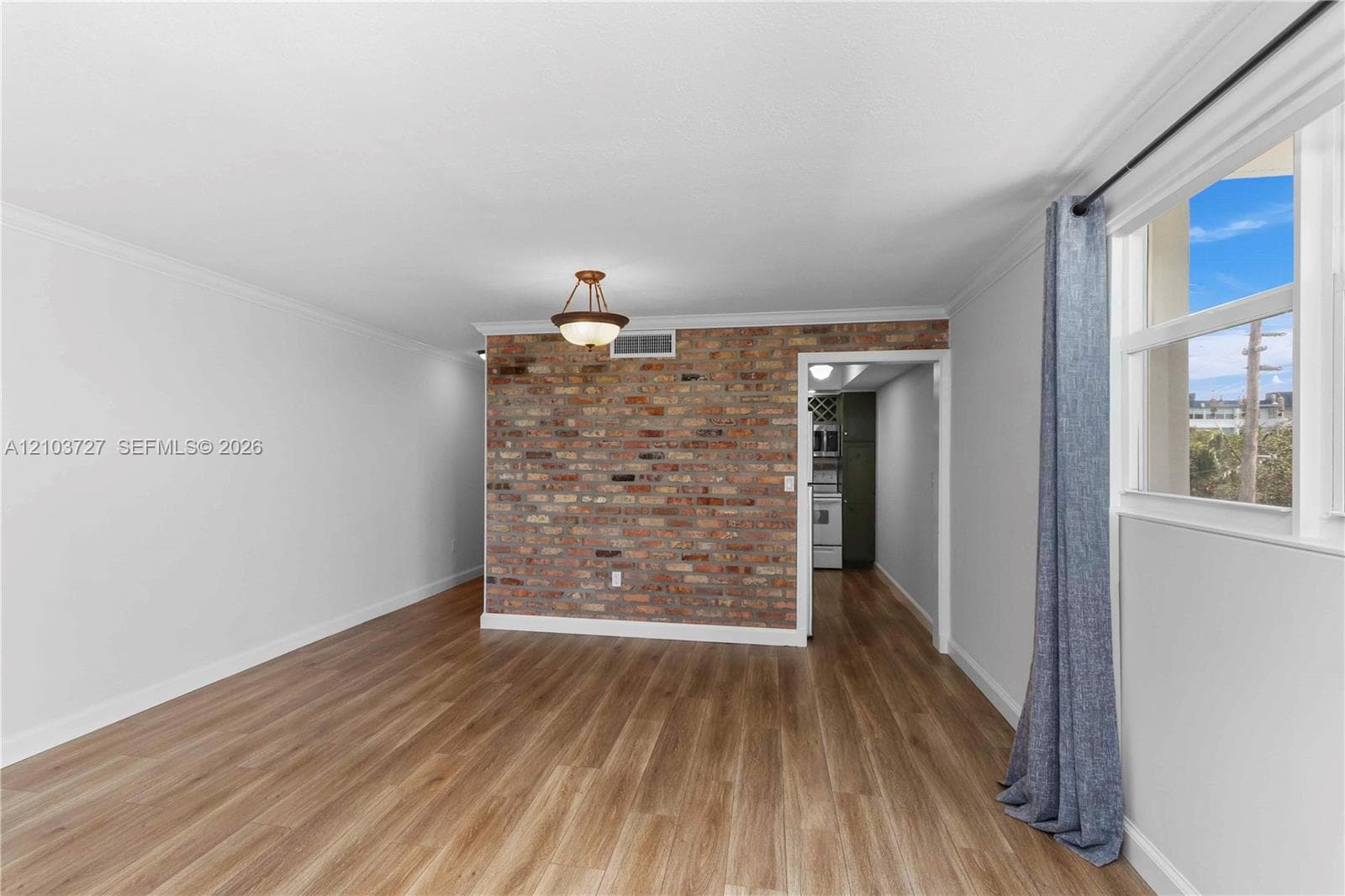 EASTERN PARKVIEW CONDO · #405 in North Miami Beach - Photo 9