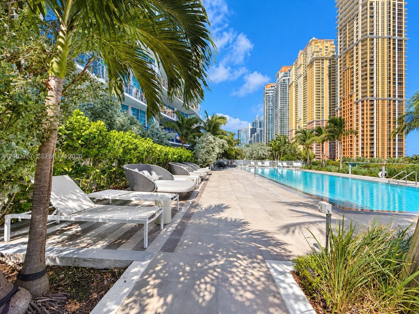 Aurora · #1103 in Sunny Isles Beach - Photo 41