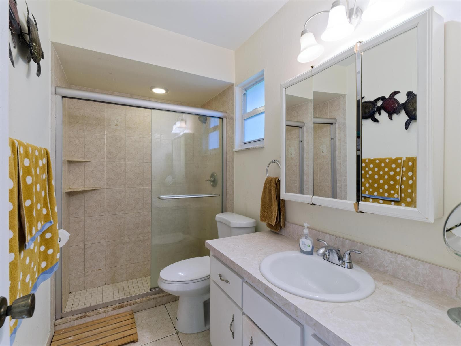 Primary bath