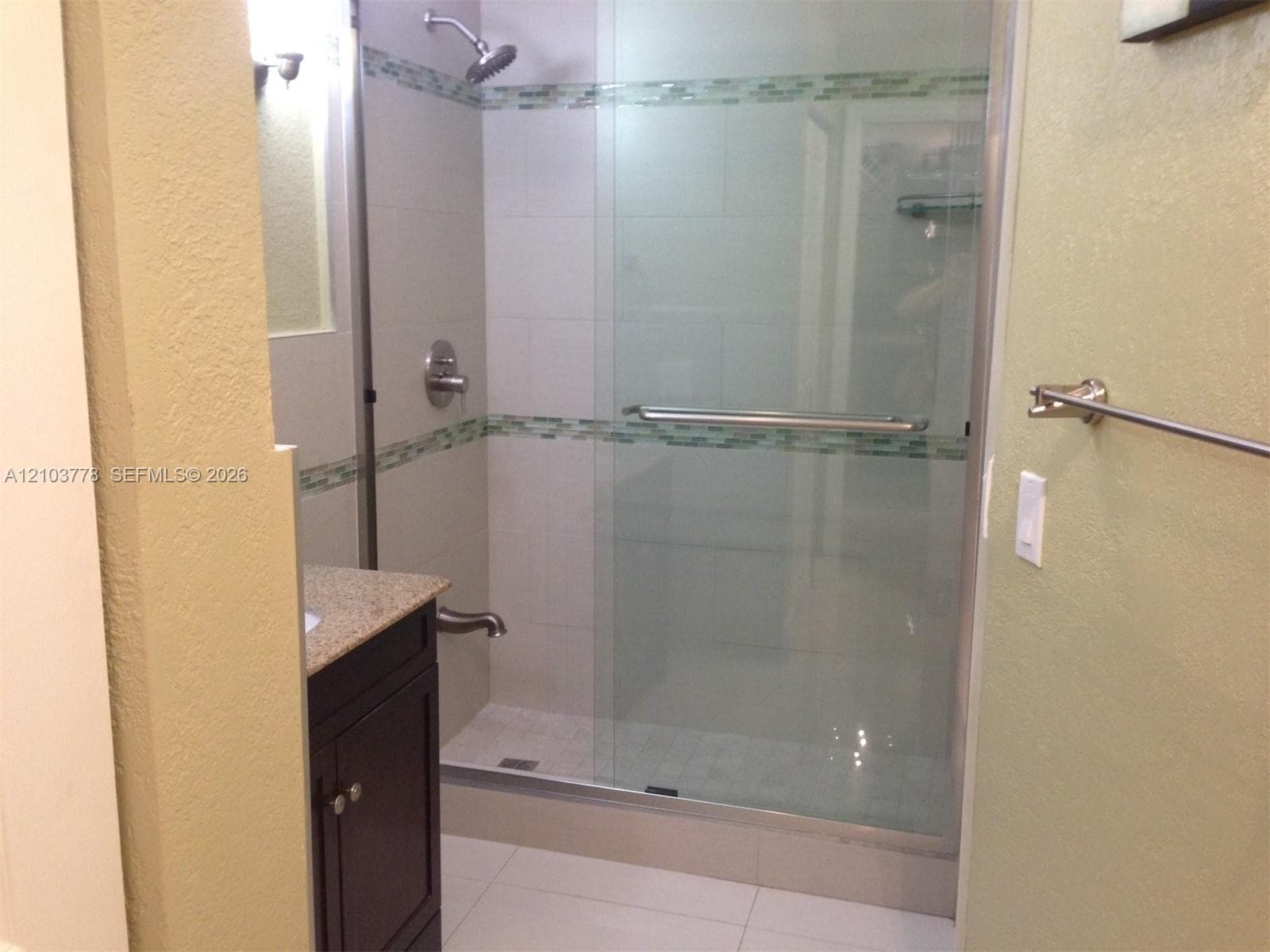 LA HACIENDA COUNTRY CLUB · #N in Hialeah - Photo 7