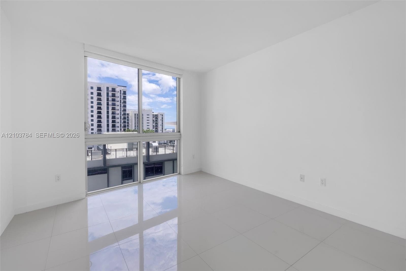 Brickell Ten · #1003 in Miami - Photo 23