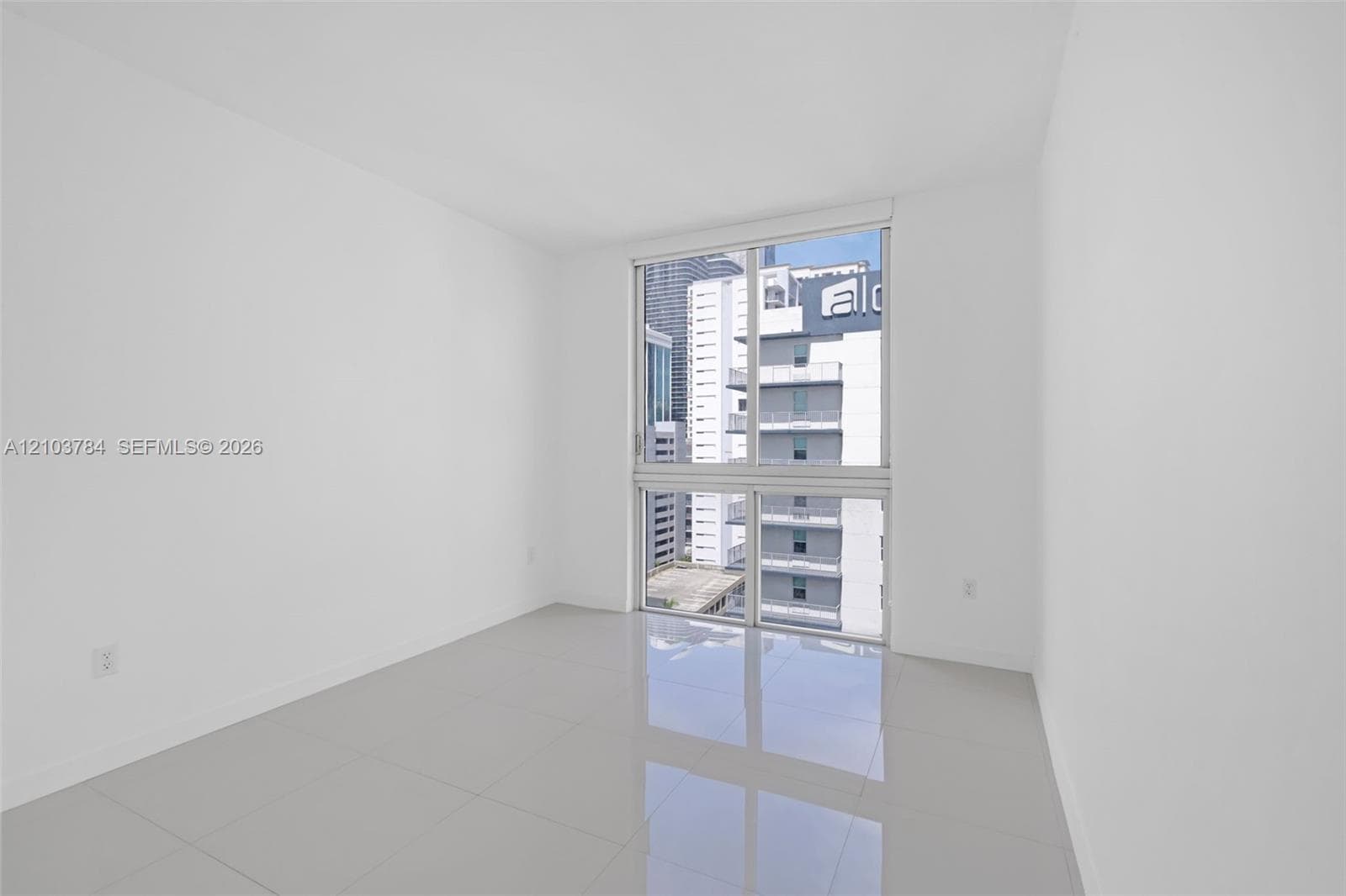 Brickell Ten · #1003 in Miami - Photo 20
