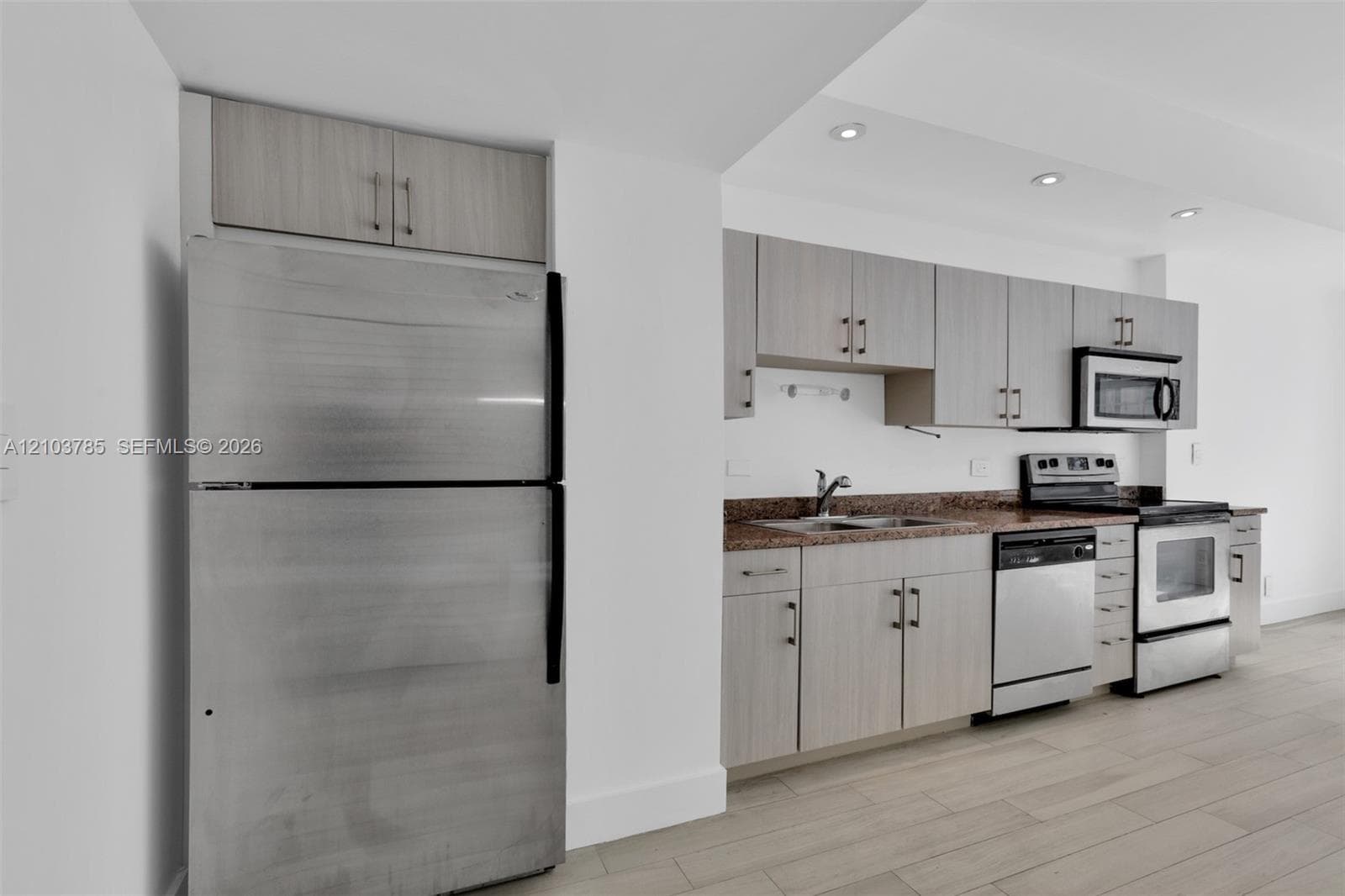 Flagler First Condo · #902 in Miami - Photo 4