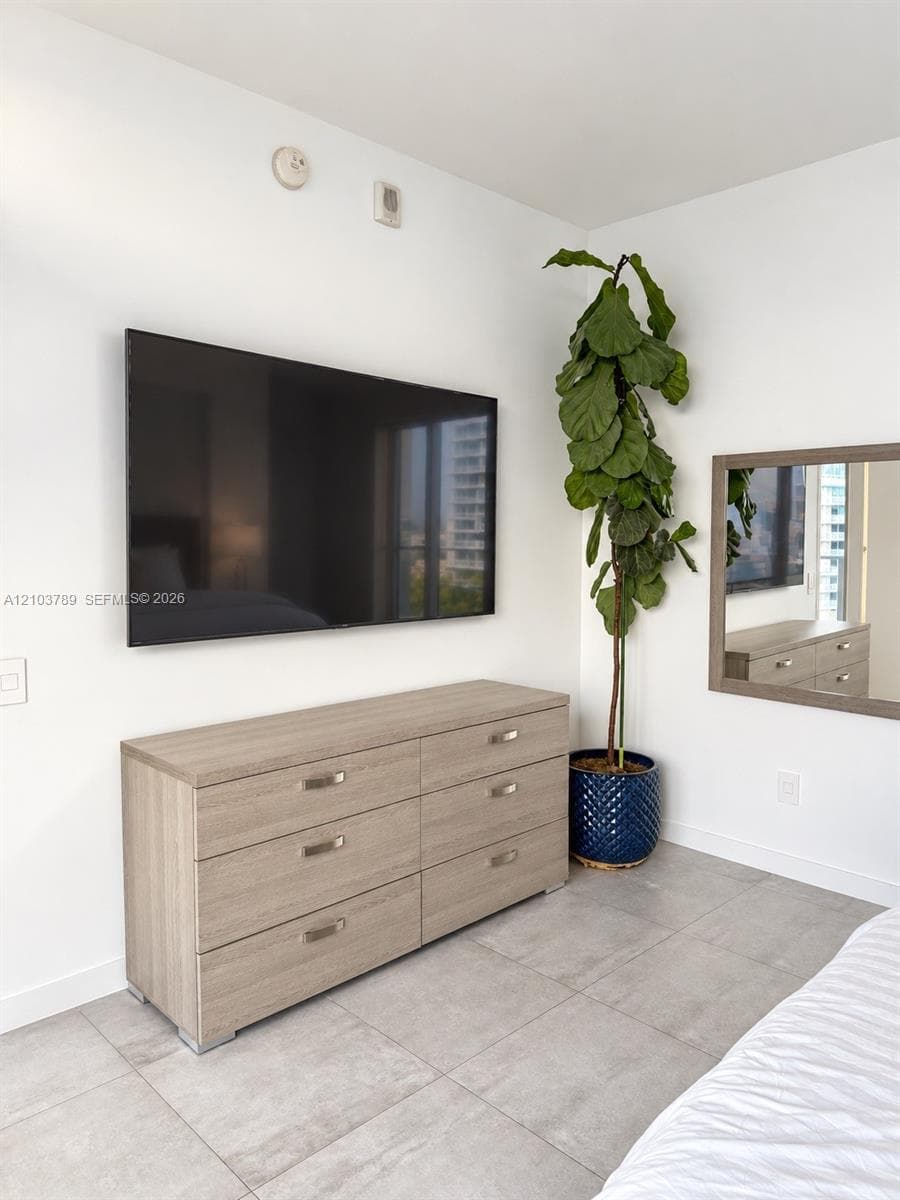 Brickell House · #3805 in Miami - Photo 23