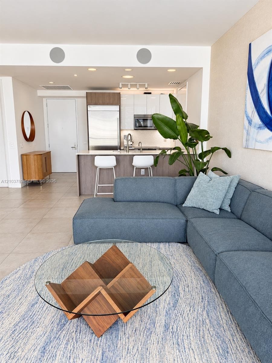 Brickell House · #3805 in Miami - Photo 6