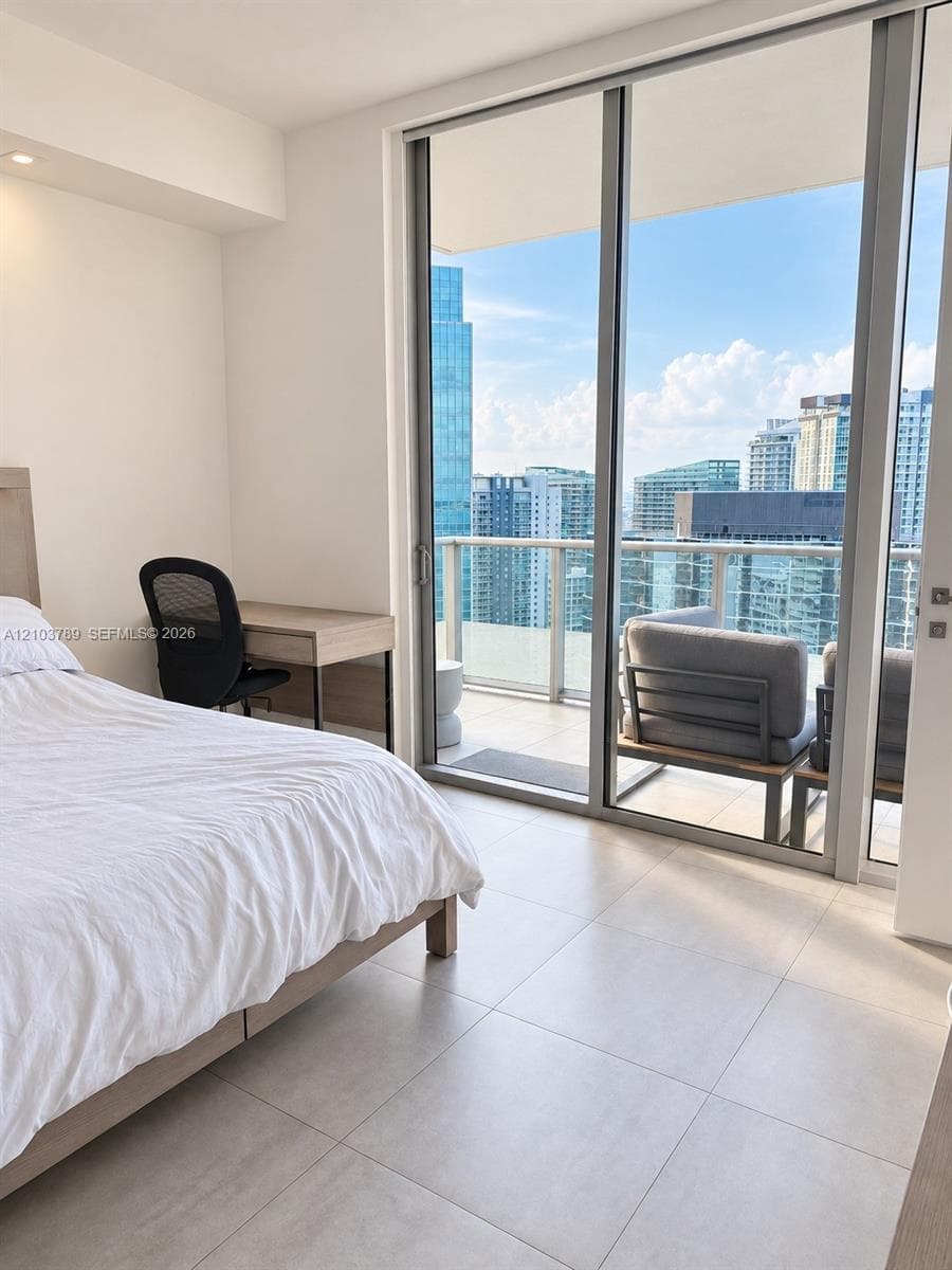 Brickell House · #3805 in Miami - Photo 26