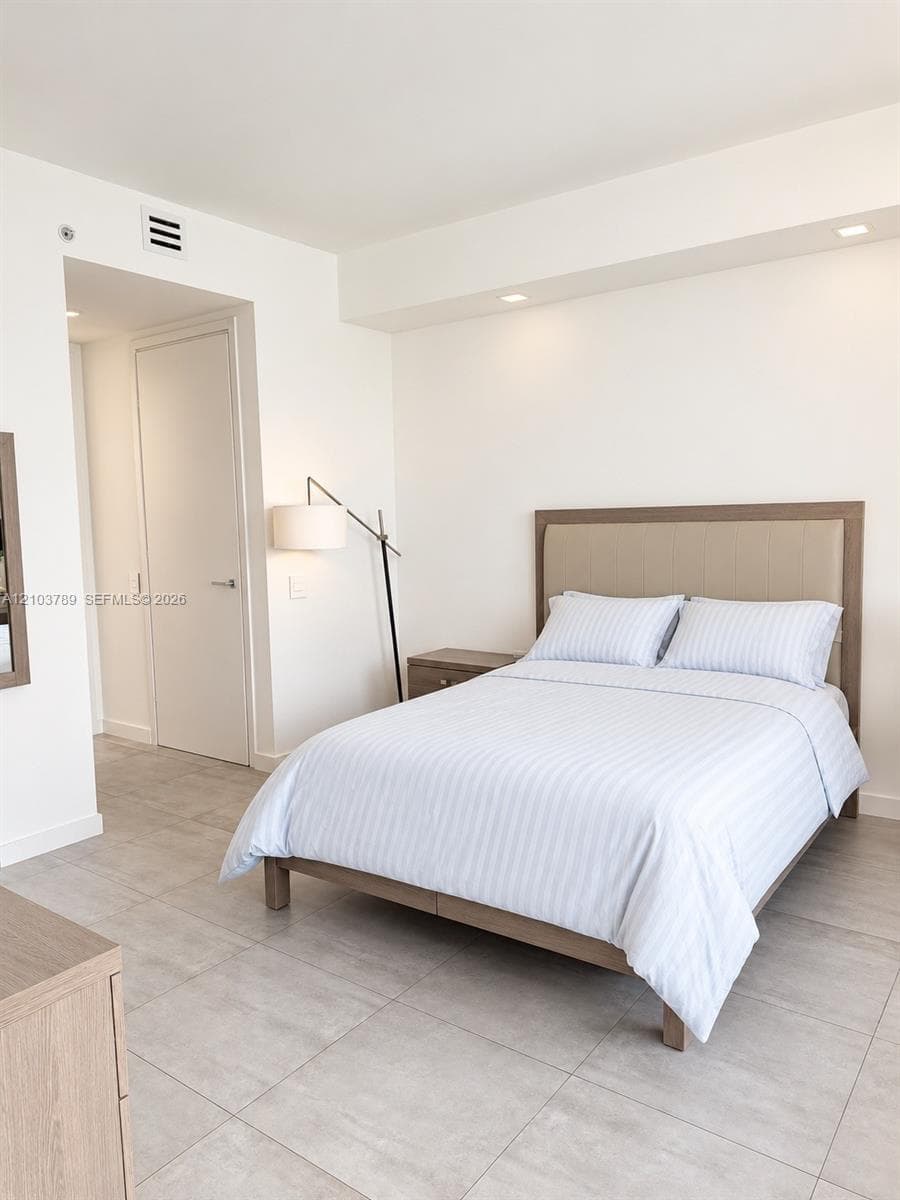 Brickell House · #3805 in Miami - Photo 22
