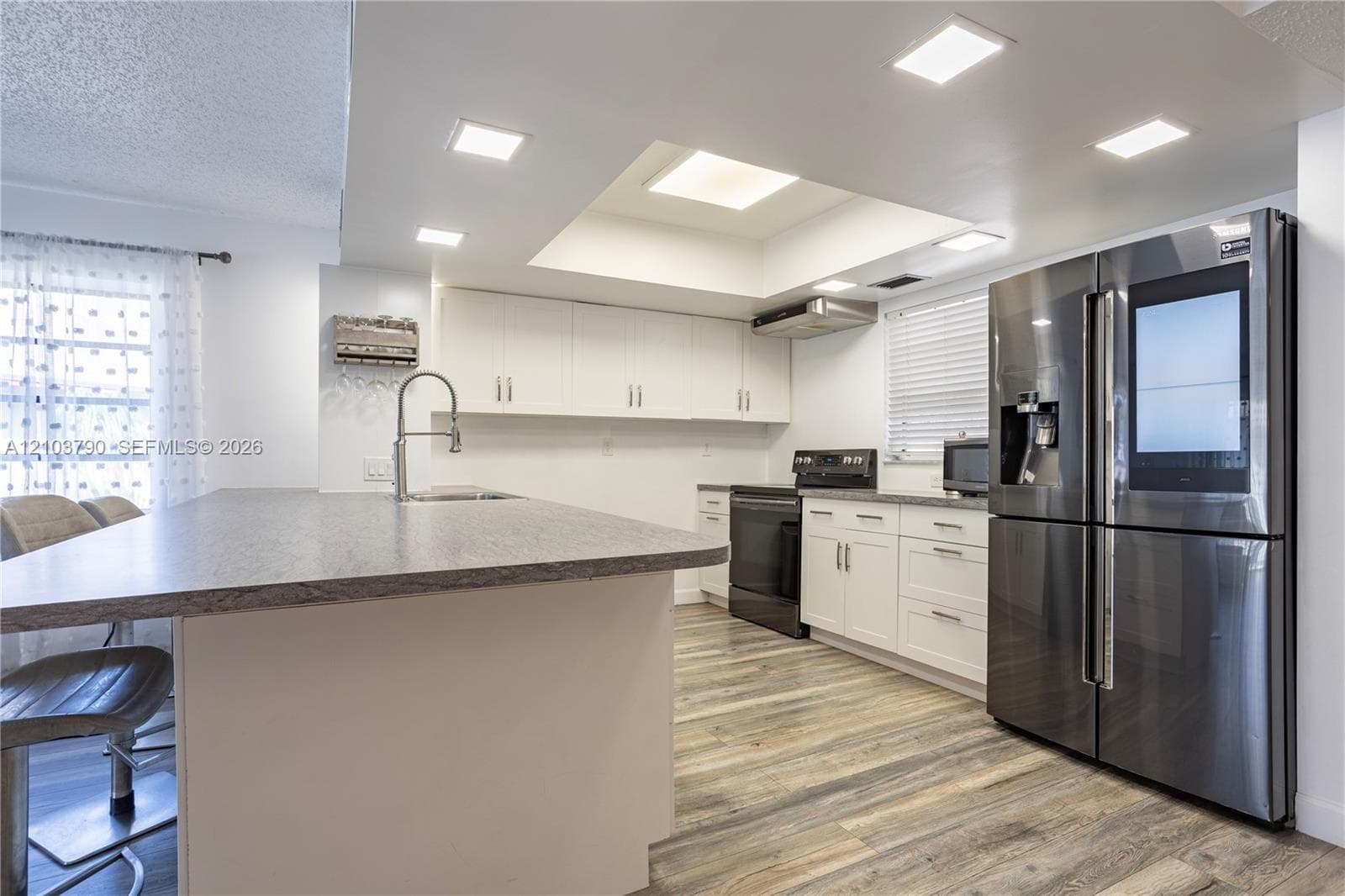 CONDOMINIUM 17 OF LIGHTHO · #1702 in Pompano Beach - Photo 2