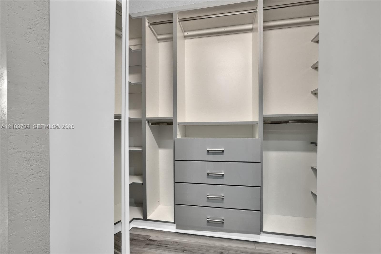 LA RIVE GAUCHE CONDO · #403 in Miami Beach - Photo 22