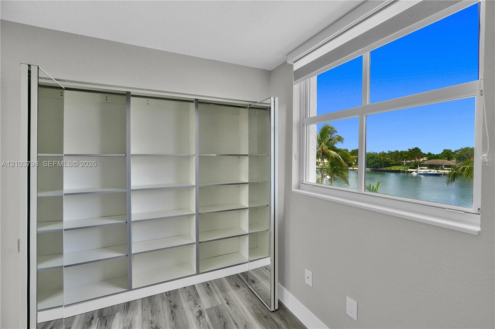LA RIVE GAUCHE CONDO · #403 in Miami Beach - Photo 24