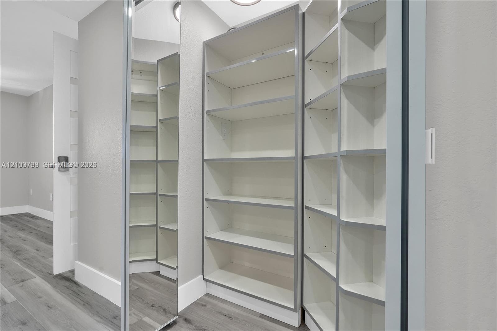 LA RIVE GAUCHE CONDO · #403 in Miami Beach - Photo 21