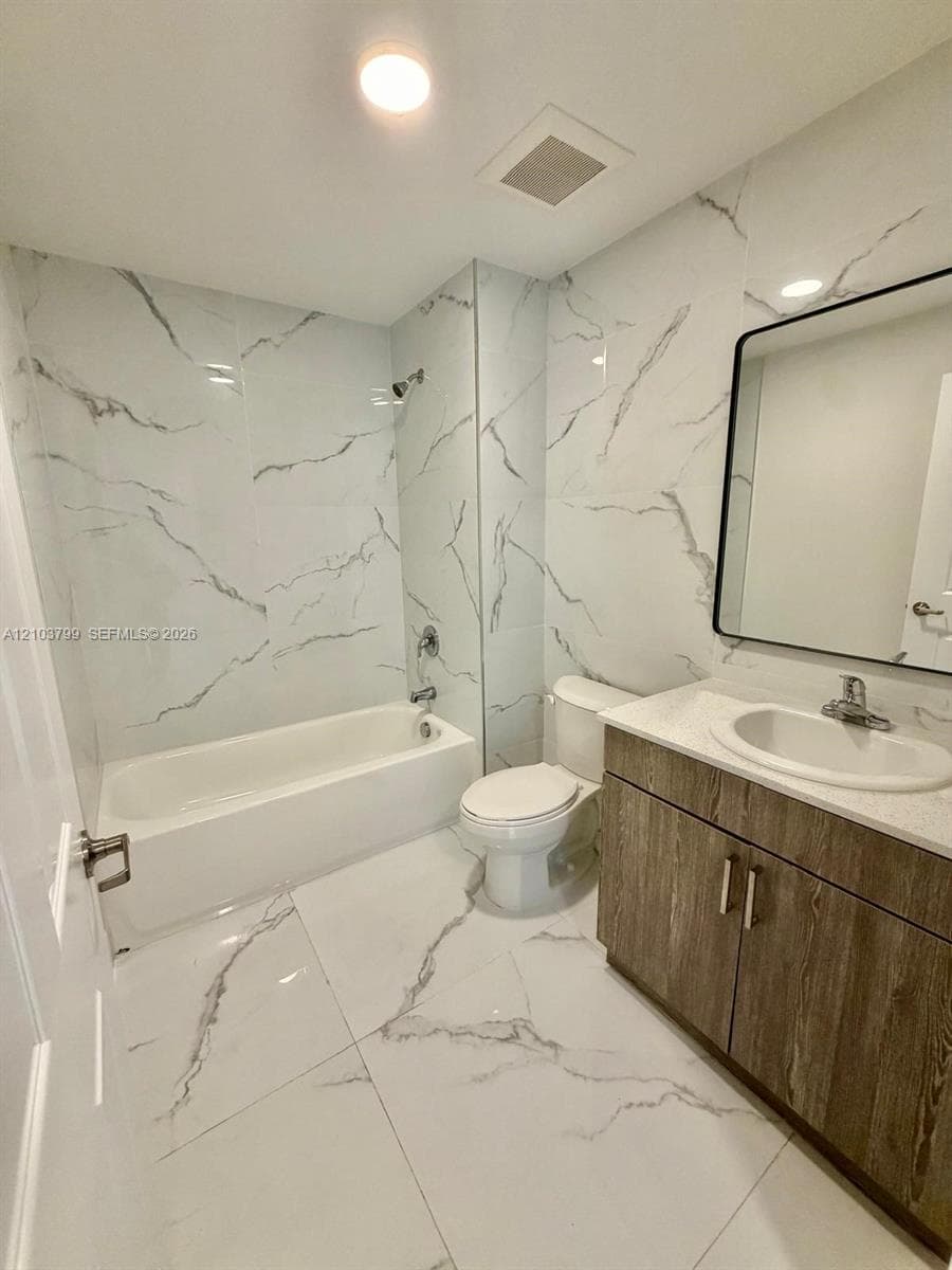 ISLANDS AT DORAL 1ST ADDI · #201 in Doral - Photo 3