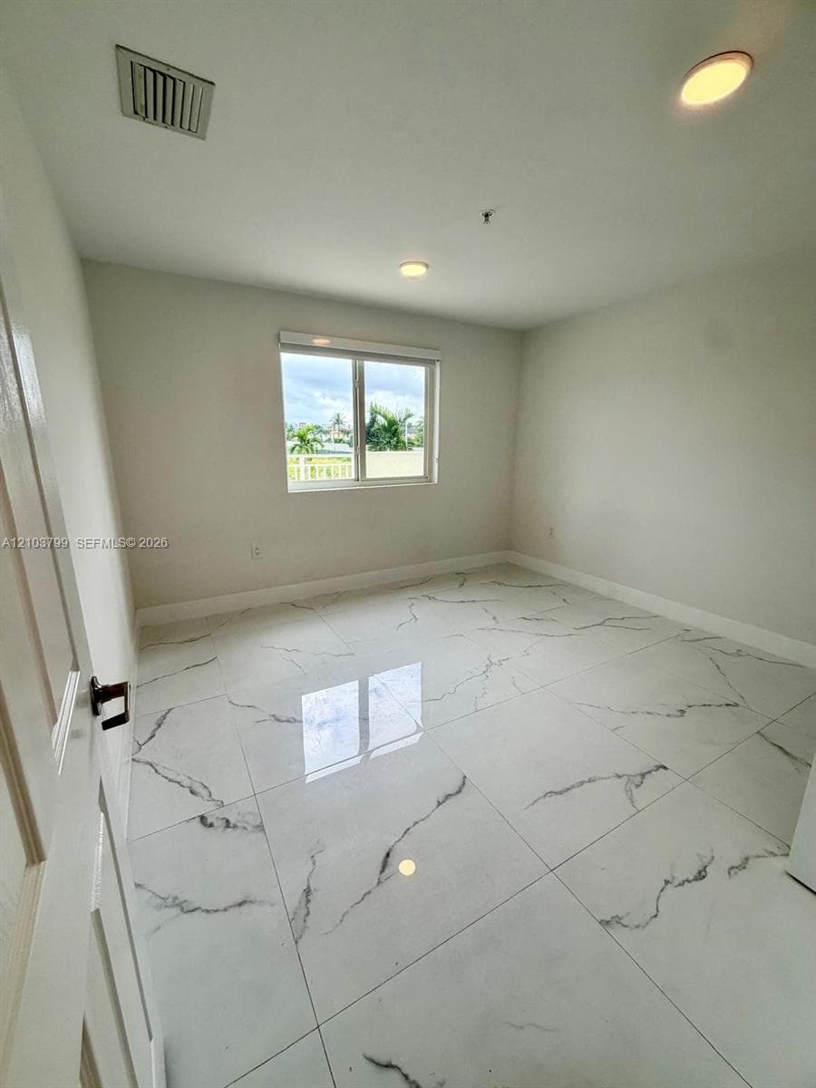 ISLANDS AT DORAL 1ST ADDI · #201 in Doral - Photo 11