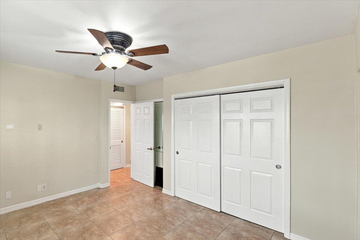 22-901 S Surf Rd, Hollywood, FL, 33019 -