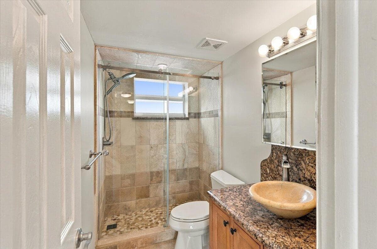 18-901 S Surf Rd, Hollywood, FL, 33019 -