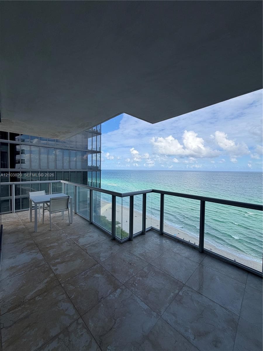 Jade Ocean · #1608 in Sunny Isles Beach - Photo 13