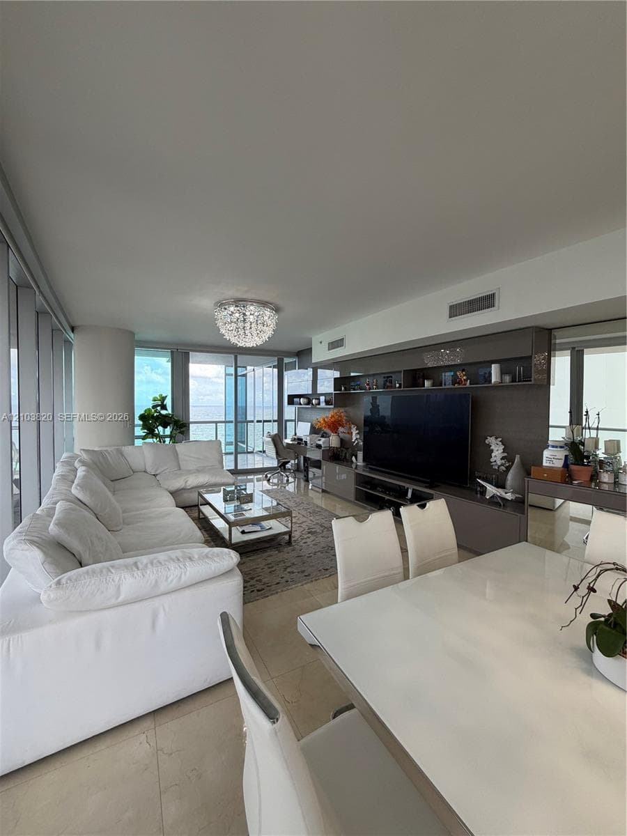 Jade Ocean · #1608 in Sunny Isles Beach - Photo 11