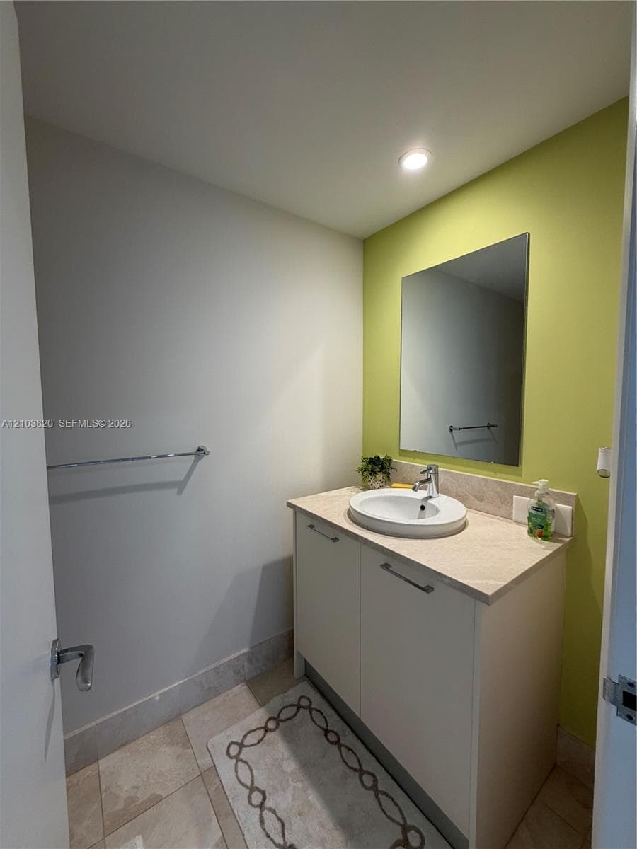 Jade Ocean · #1608 in Sunny Isles Beach - Photo 25