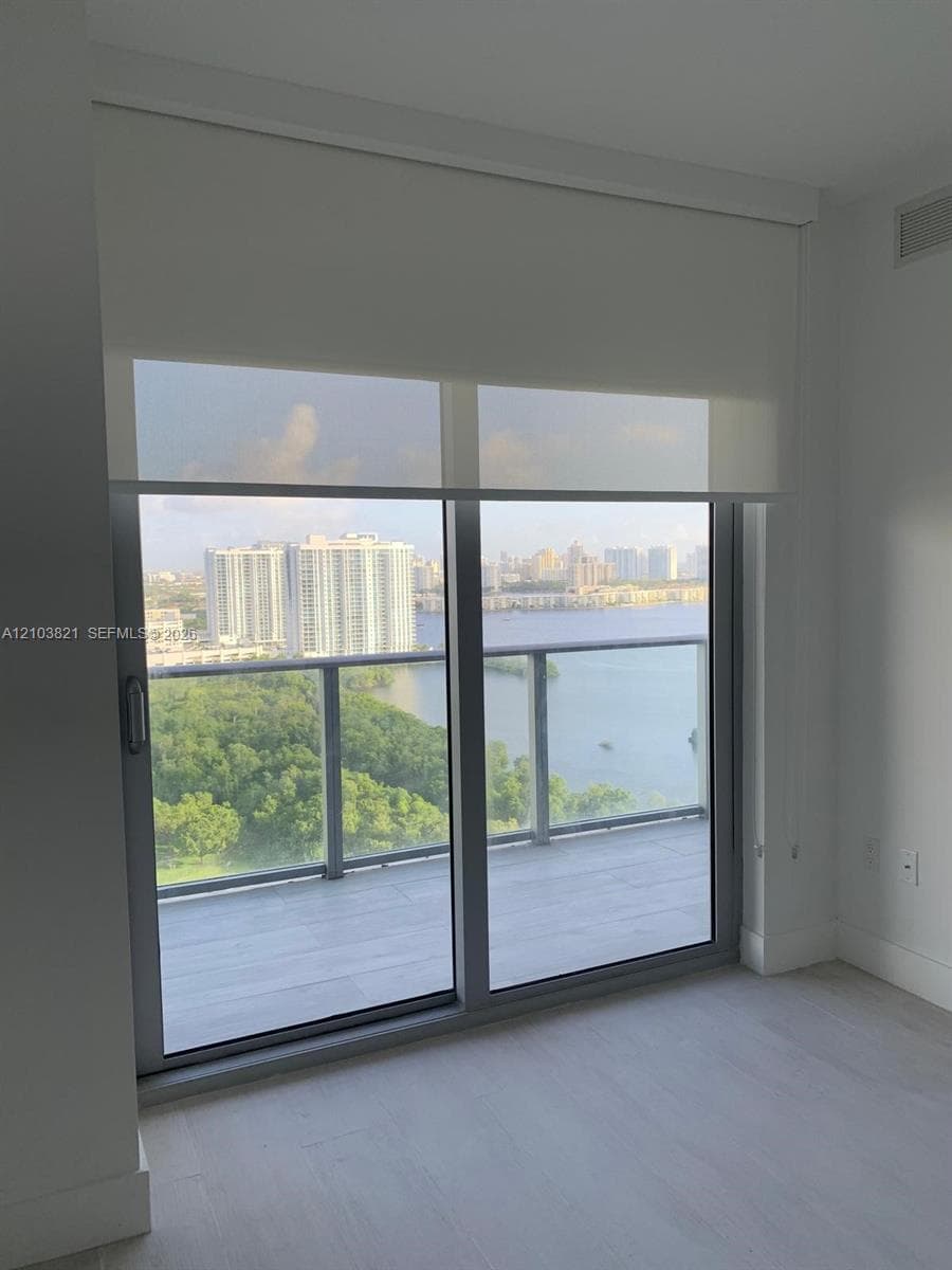 THE HARBOUR NORTH CONDO · #2302 in North Miami Beach - Photo 12