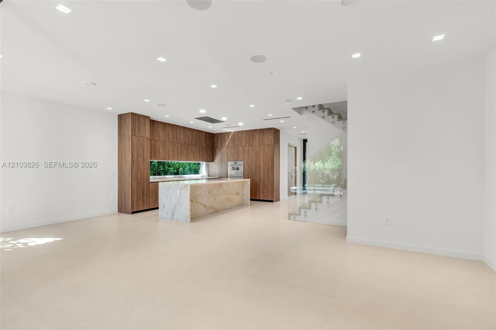 3171 matilda st #3173 photo 6