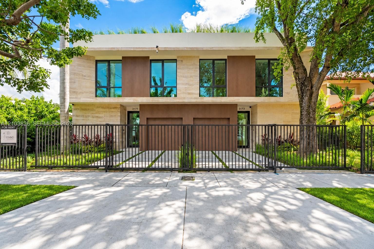 3171 matilda st #3173 photo 1
