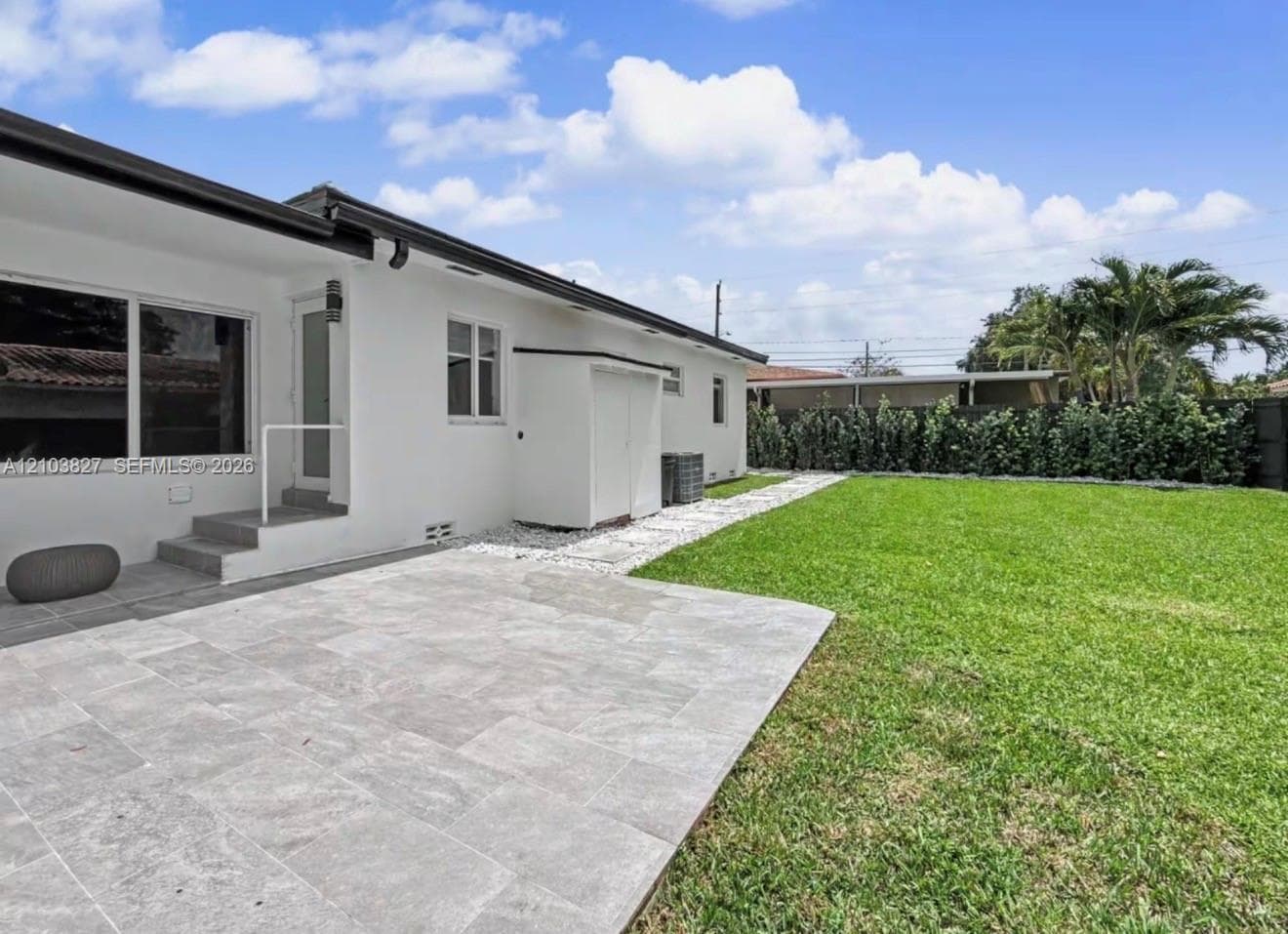 1530 SW 24th Ave photo 27